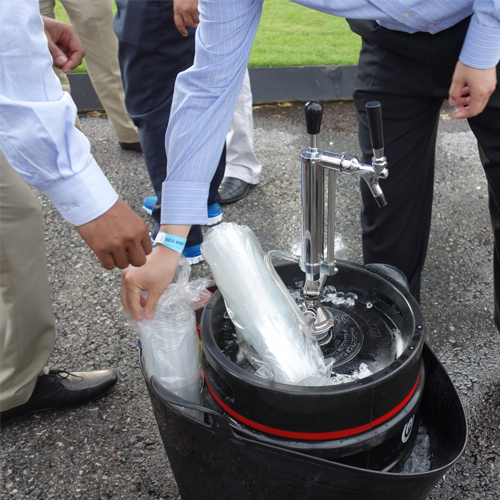 Keg Party Pump with A Type Keg Coupler